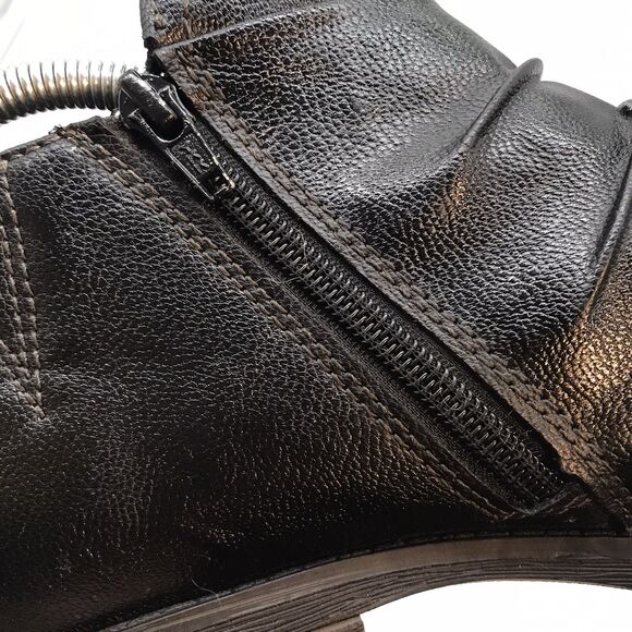 Earth Origins Natalie Boot Women's 8.5W Black Faux Leather Side Zip Ankle Bootie - Picture 11 of 13